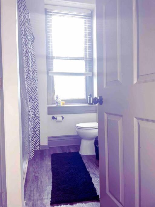 2Br Unit W/ Cinema Room In Nulu لويفيل المظهر الخارجي الصورة