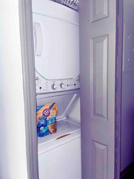 2Br Unit W/ Cinema Room In Nulu لويفيل المظهر الخارجي الصورة